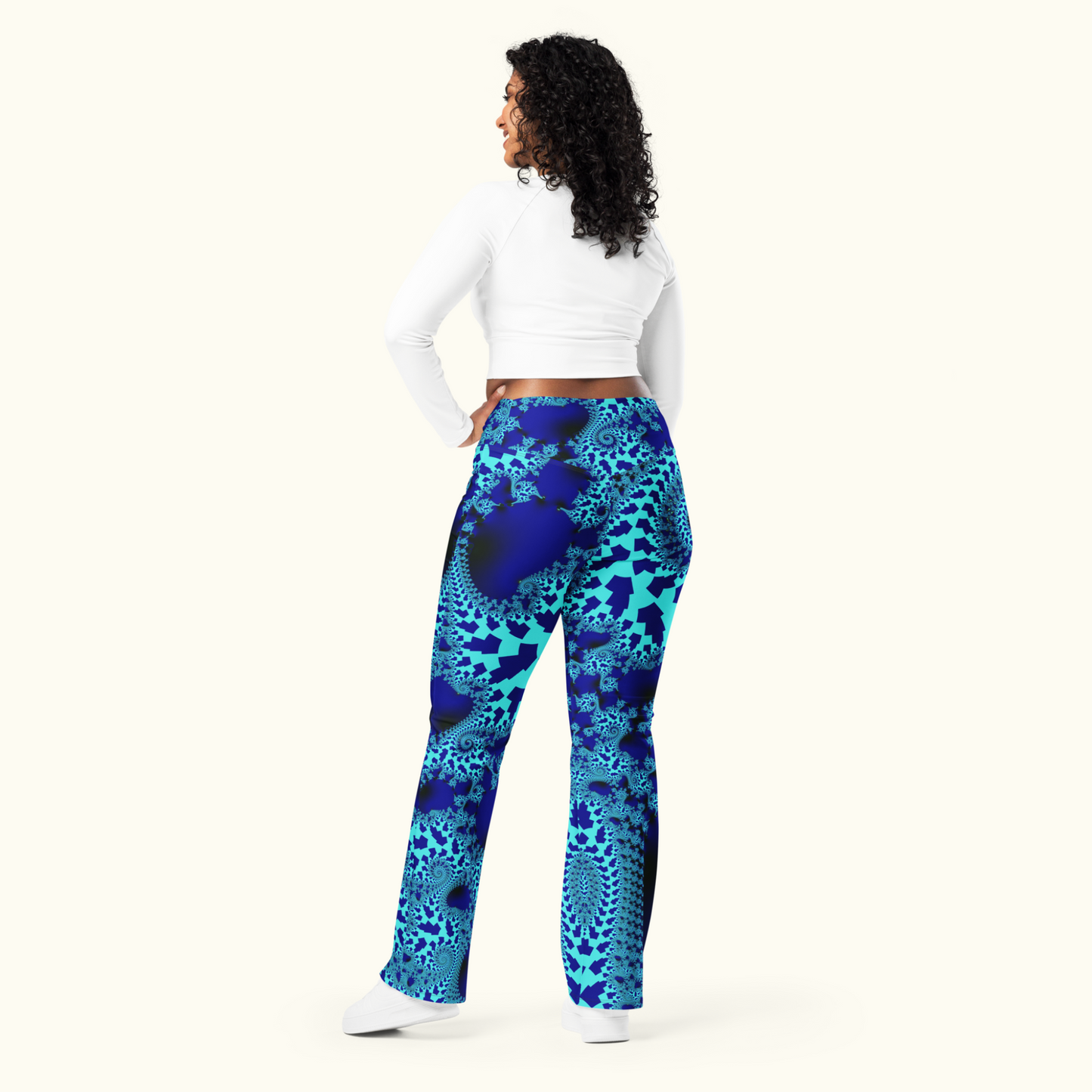 Electric Tide Flare Leggings