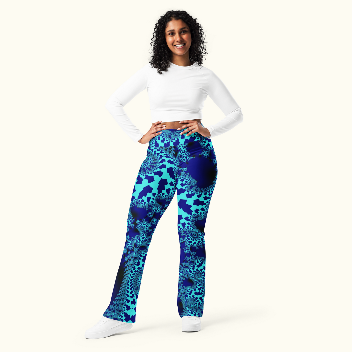 Electric Tide Flare Leggings