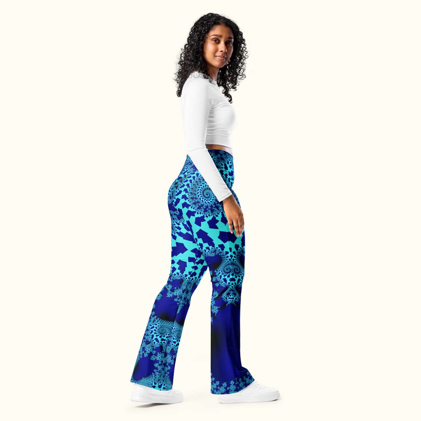 Electric Tide Flare Leggings